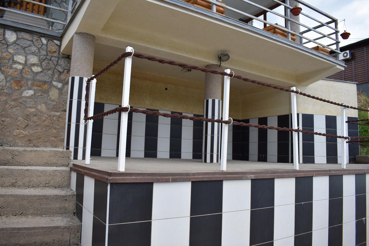 Vila Edu Koncarevo Exterior photo